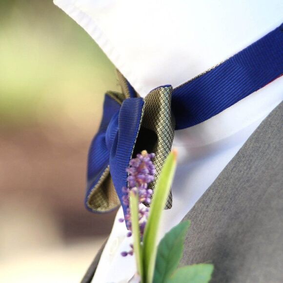 Mens bow tie Silk Blue Gold Reversible Italian silk Bow tie Self-tied - Picture 4 of 6